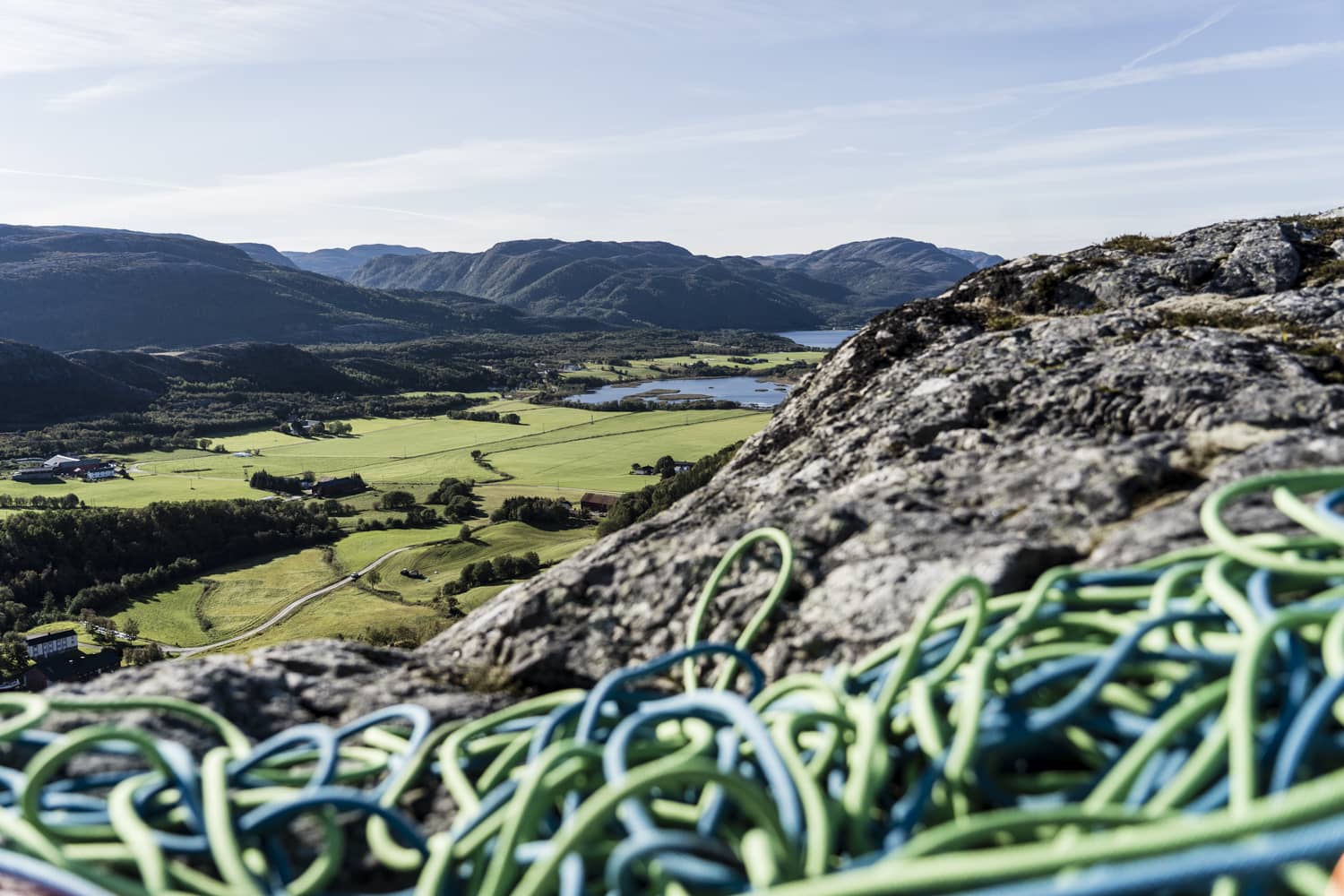 Utsikt från toppen av ett berg 