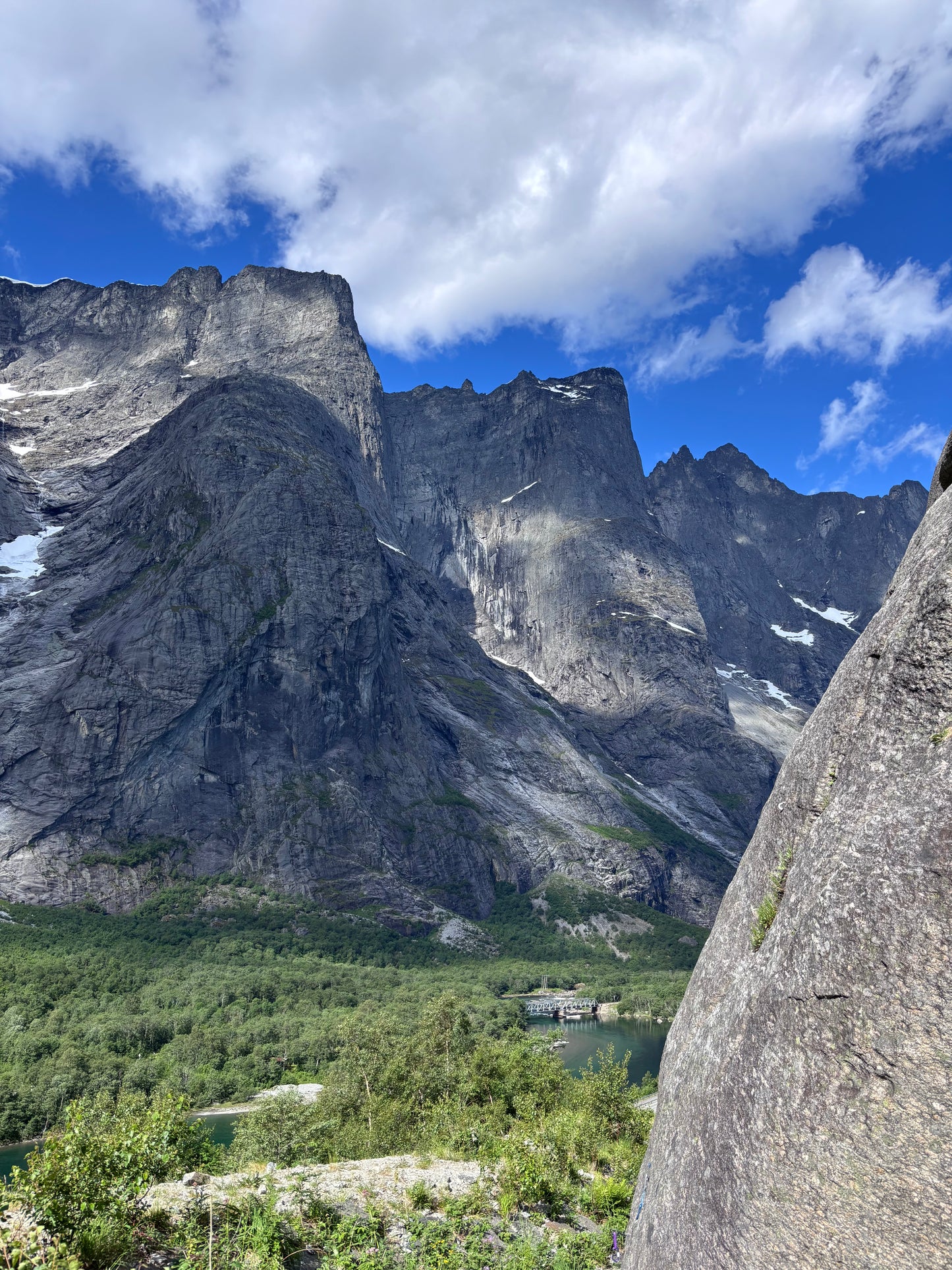 Tradklättring och Multipitchkurs Romsdalen