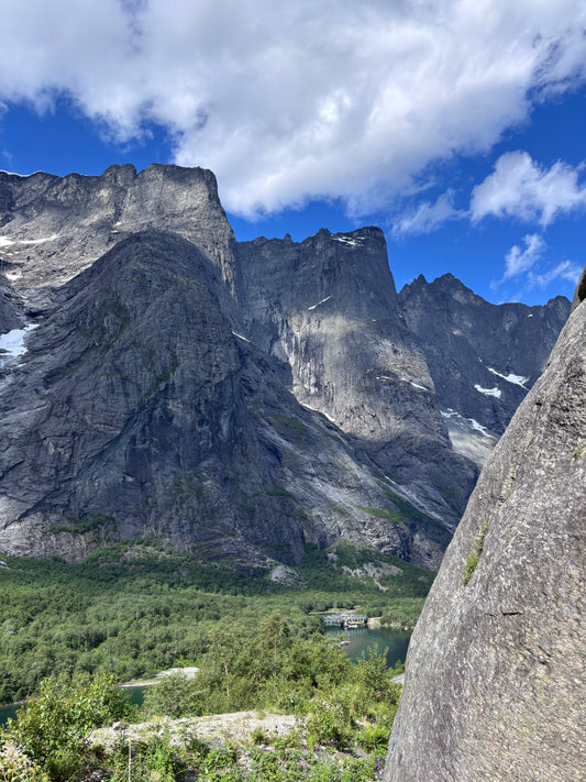 Tradklättring och Multipitchkurs Romsdalen