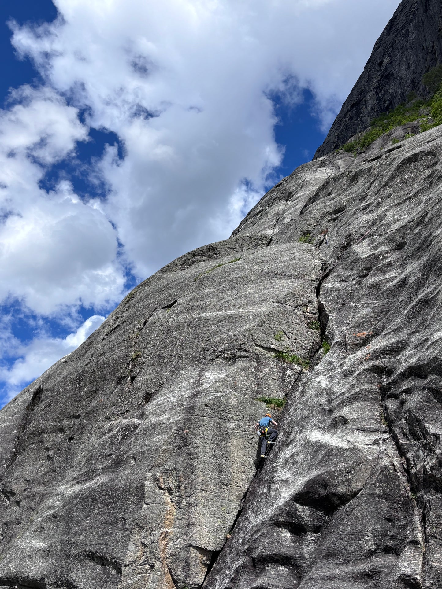 Tradklättring och Multipitchkurs Romsdalen