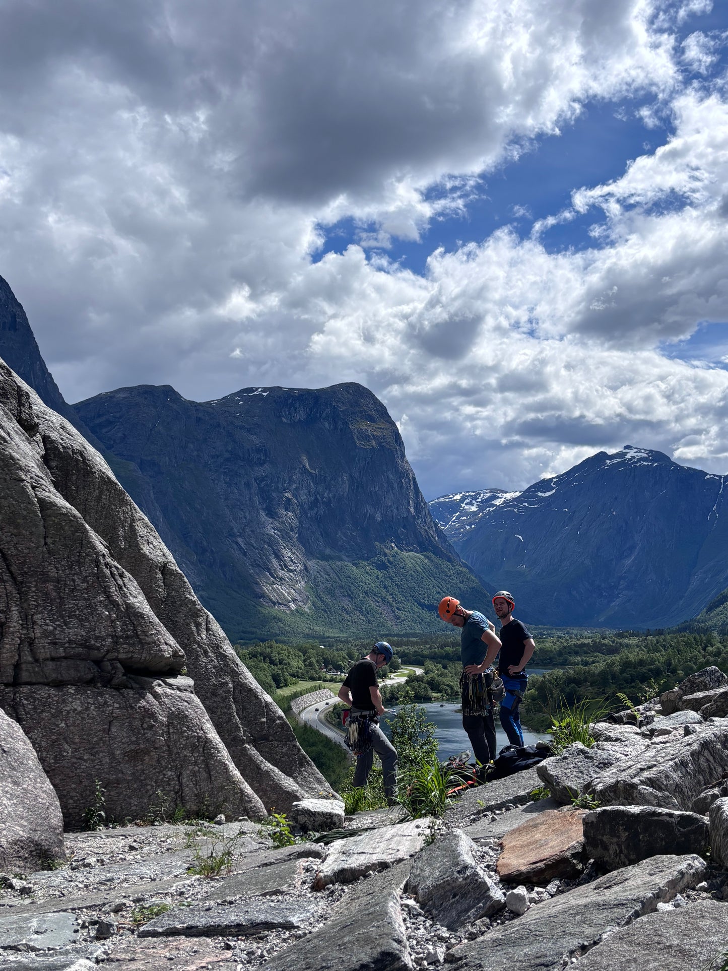 Tradklättring och Multipitchkurs Romsdalen